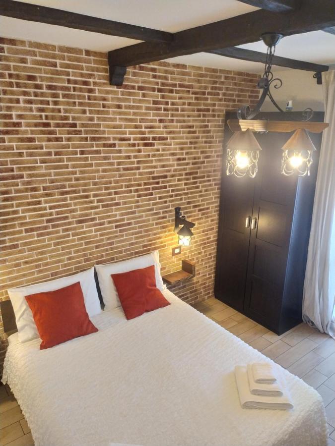 Domus Florio - Humanitas Rozzano Bed & Breakfast Pieve Emanuele Eksteriør bilde